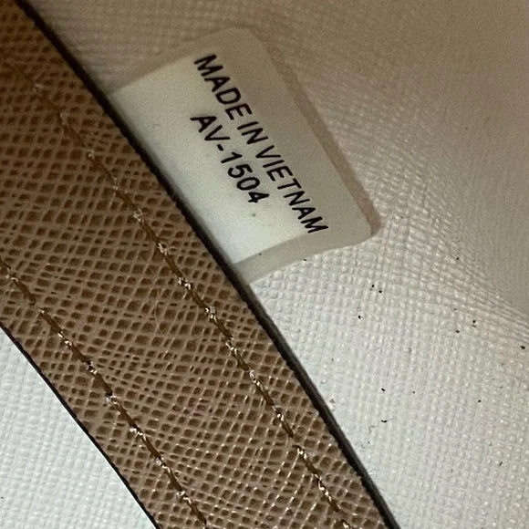 Michael Kors Greenwich Large Saffiano Leather Grab Bag Satchel Crossbody Tan - Picture 7 of 15